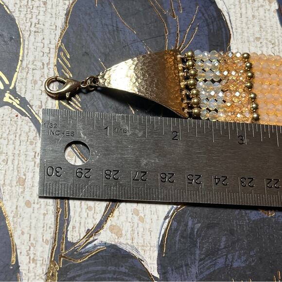 Estate Gold Metal and Gold White & Cream Sparkling Wide Beaded Bracelet D3 - Picture 11 of 12